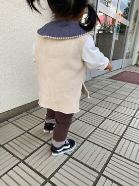 「むすめコーデ」｜「アイテム（シューズ）」を使った、ひなぴよさん（キッズ・80cm）の秋コーディネート