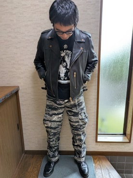 「アイテム（音楽/本・雑誌）」を使った、マッティンさん（メンズ・171cm）の秋コーディネート