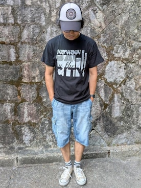 「CONVERSE（コンバース）のアイテム（スニーカー、ホワイト系）」を使った、マッティンさん（メンズ・171cm）の夏コーディネート