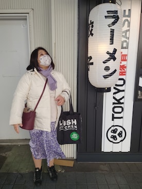 「Lush（ラッシュ）のアイテム」を使った、かおりんさん（レディース・156cm）の冬コーディネート