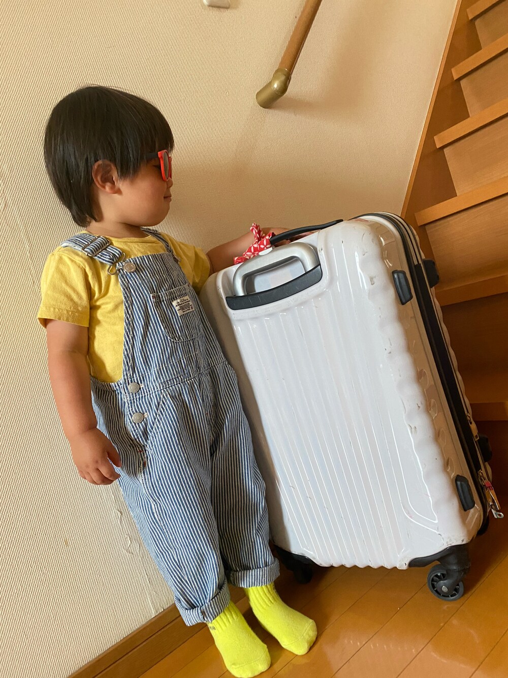 「BREEZEのシェフサロペット 10分丈（サロペット/オーバーオール、その他）」を使った、あおさん（キッズ・90cm）の春コーディネートの1枚目の写真