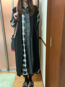 「アイテム（シャツワンピース）」を使った、亜輝さん（レディース・174cm）の秋コーディネート