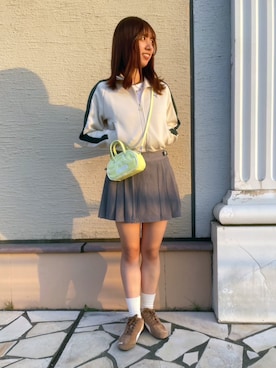 「アイテム（ジャージ）」を使った、PUMAさん（レディース・163cm）の秋コーディネート