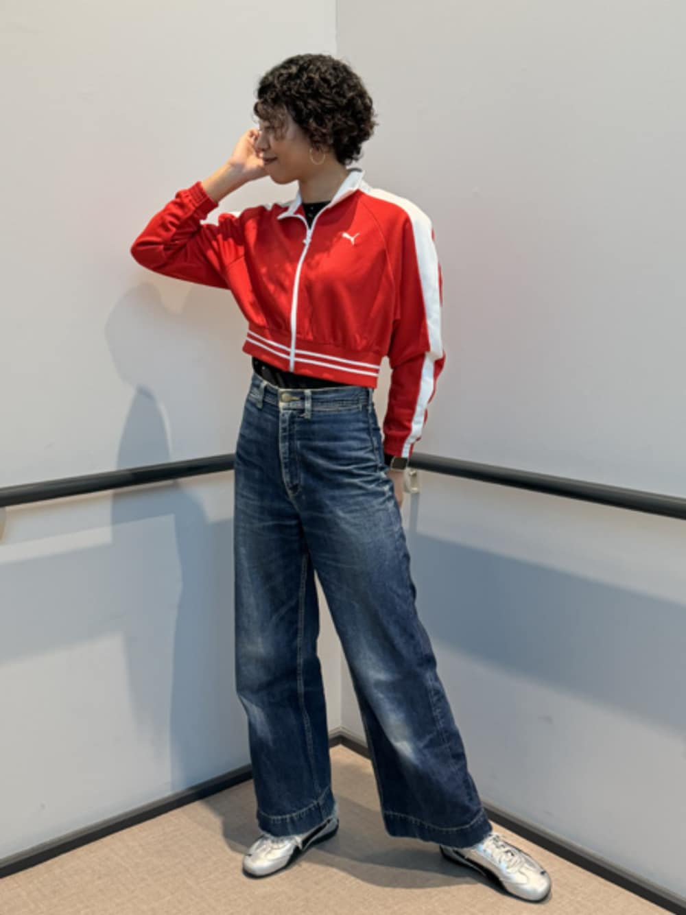 PUMAのジャージ（レッド系）を使った人気ファッションコーディネート