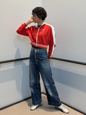 「PUMA（プーマ）のPUMA プーマ ウィメンズ T7 ピケ リラックスド クロップド トラックジャケッ（ジャージ、レッド系）」を使った、PUMAさん（レディース・160cm）の春コーディネート