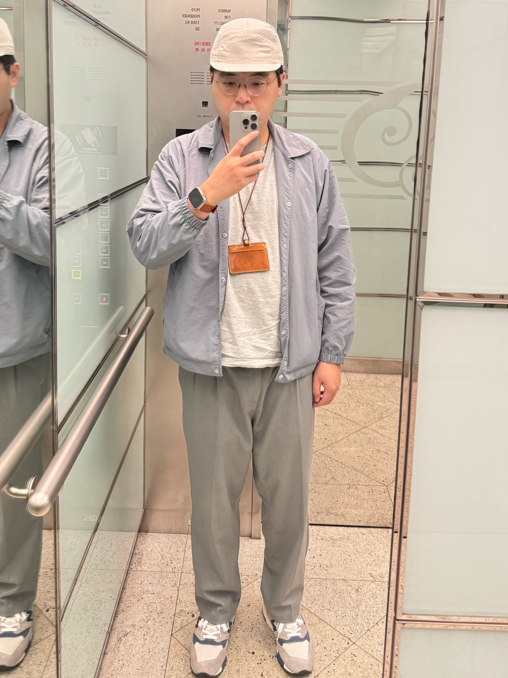 「ootd、Taipei 101」｜「NEW BALANCEのNew Balance U998TA / ニューバランス U998TA（スニーカー、グレー系）」を使った、謝慶潭 Jim Hsieh さん（メンズ・179cm）の冬コーディネートの1枚目の写真