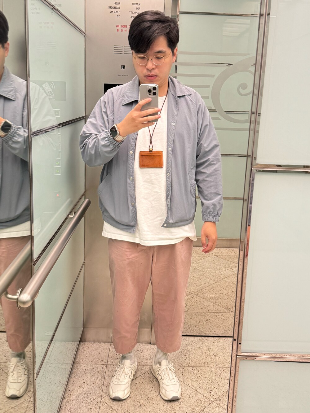 「ootd、Taipei 101、green label relaxing」｜「Machismoのアイテム（チノパンツ、ピンク系）」を使った、謝慶潭 Jim Hsieh さん（メンズ・179cm）の秋コーディネートの1枚目の写真
