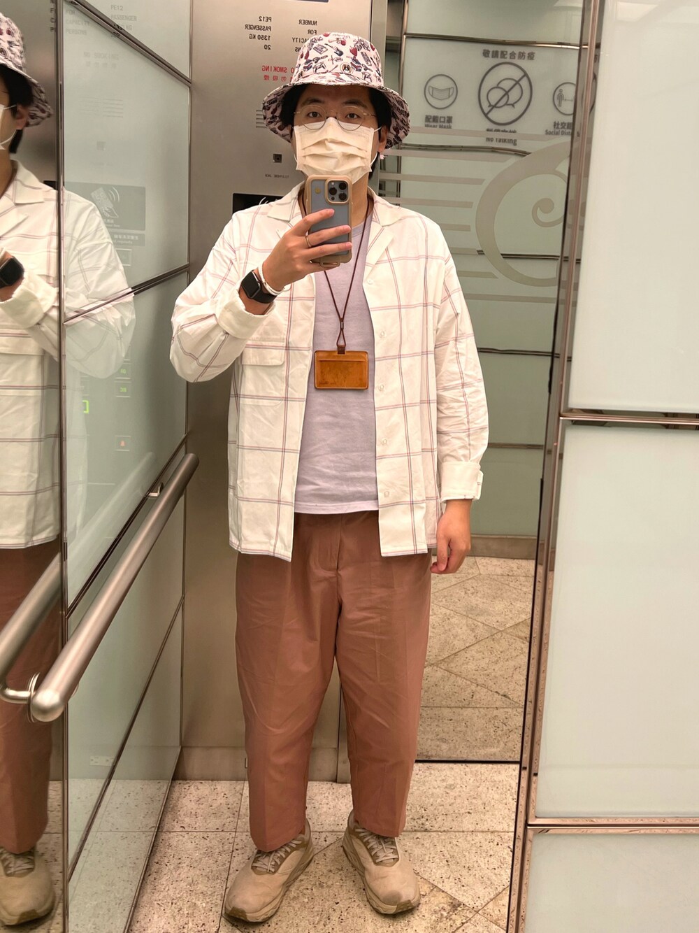 「ootd、Taipei 101」｜「Machismoのアイテム（チノパンツ、ピンク系）」を使った、謝慶潭 Jim Hsieh さん（メンズ・179cm）の春コーディネートの1枚目の写真