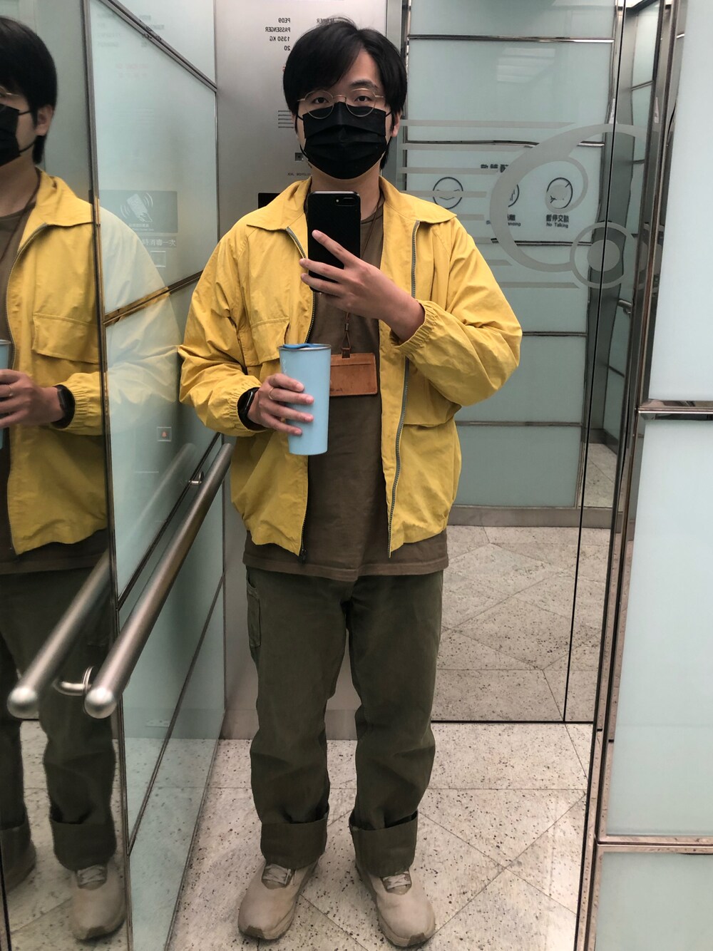 「ootd、Taipei 101」｜「Levi'sのLevi's(R)RED STAY LOOSE UTILITY IN HER EYES GD（デニムパンツ、グリーン系）」を使った、謝慶潭 Jim Hsieh さん（メンズ・179cm）の夏コーディネートの1枚目の写真