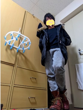 「部屋着」｜「アイテム（スウェットパンツ）」を使った、けいとんさん（メンズ・167cm）の冬コーディネート