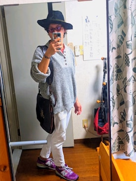 「アイテム（メガネ、パープル系）」を使った、けいとんさん（メンズ・167cm）の秋コーディネート