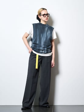 「BERNARD ZINS（ベルナルドザンス）のBERNARD ZINS SAND 95038：パンツ（スラックス、グリーン系）」を使った、SAKURAKOさん（レディース・165cm）の春コーディネート
