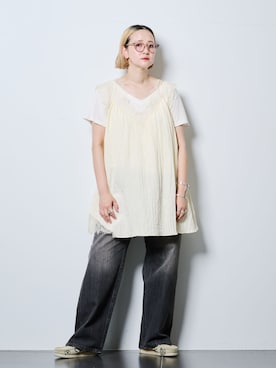 「Lee（リー）のLEE 別注 PAINTER PANTS：デニムパンツ（デニムパンツ、ブラック系）」を使った、SAKURAKOさん（レディース・165cm）の夏コーディネート