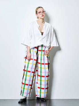 「CITYSHOP（シティーショップ）のSIXXTA RAINBOW CONFETTI：パンツ（その他パンツ、ホワイト系）」を使った、SAKURAKOさん（レディース・165cm）の春コーディネート