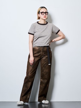 「Lee（リー）のLEE 別注 FAUX LEATHER パンツ（その他パンツ、ブラウン系）」を使った、SAKURAKOさん（レディース・165cm）の夏コーディネート