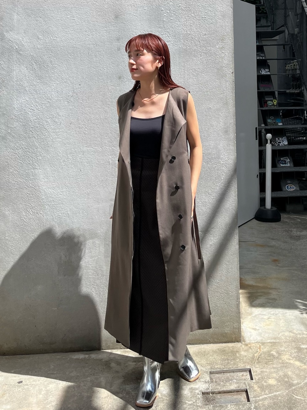 「PUBLIC TOKYOのダマスクジャガードベルテッドスカート（スカート、ブラウン系）」を使った、yukisugasawaさん（レディース・155cm）の秋コーディネートの1枚目の写真