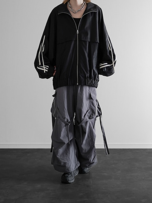 「KUUUPY(クーピー)のMulti Cord Design Cargo Pants - マルチコードデザインカーゴパンツ(カーゴパンツ)」を使った、ぴたんさん(メンズ・173cm)の秋コーディネート