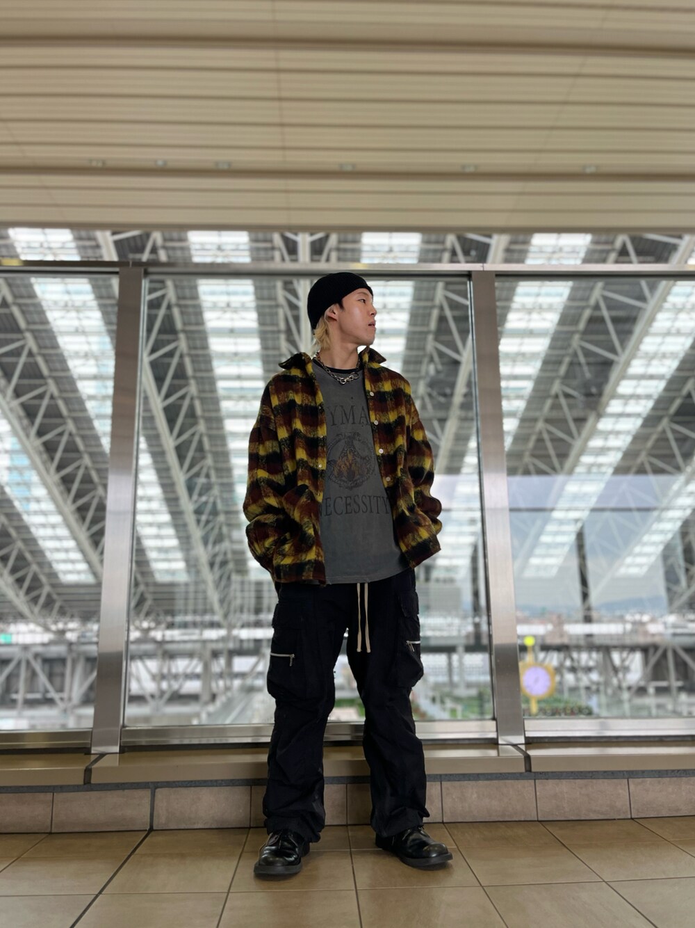 「LHP、大人カジュアル、シンプルコーデ、カジュアルコーデ、メンズコーデ、韓国ファッション、lhplucuaosaka」｜「DANKE SCHONのDankeschon/ダンケシェーン/BLIND HOOK SHAGGY SH/ブラインドホックシャギーシャツ（シャツ/ブラウス、イエロー系）」を使った、RIKIKYAさん（メンズ・168cm）の秋コーディネートの1枚目の写真