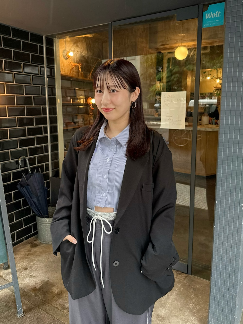 「シャツ、ジャケット」｜「mlineの[mline]クロップドショートシャツ（シャツ/ブラウス、ブルー系）」を使った、mokaさん（レディース・158cm）の夏コーディネートの1枚目の写真