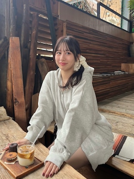 「アイテム（パーカー）」を使った、mokaさん（レディース・158cm）の秋コーディネート