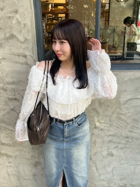 「mline（エムライン）の[mline]シャギーフリル オフショルブラウス（シャツ/ブラウス、ホワイト系）」を使った、mokaさん（レディース・158cm）の秋コーディネート