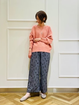 「SHOO・LA・RUE（シューラルー）の◆【高レビュー】洗えてサラサラ スクエアニットパンプス（パンプス、ベージュ系）」を使った、SOさん（レディース・164cm）の秋コーディネート