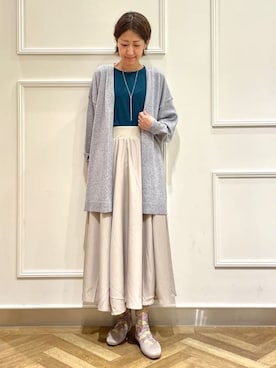 「SHOO・LA・RUE（シューラルー）の◆【高レビュー】洗えてサラサラ スクエアニットパンプス（パンプス、ベージュ系）」を使った、SOさん（レディース・164cm）の秋コーディネート