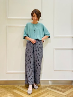 「SHOO・LA・RUE（シューラルー）の◆【高レビュー】洗えてサラサラ スクエアニットパンプス（パンプス、ベージュ系）」を使った、SOさん（レディース・164cm）の秋コーディネート