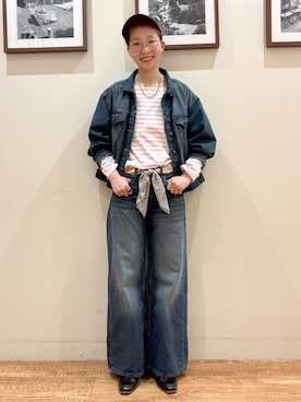 「SHOO・LA・RUE（シューラルー）の【SHOO・LA・RUE DENIM】羽織るだけでこなれる　オーバーサイズデニムジャケット（デニムジャケット、ブルー系）」を使った、Ayumiさん（レディース・168cm）の冬コーディネート