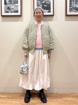 「Cutie Blonde（キューティーブロンド）のモールキルティング中綿ノーカラーブルゾン（ブルゾン、グリーン系）」を使った、Ayumiさん（レディース・168cm）の冬コーディネート