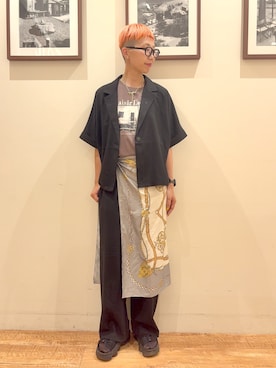 「SHOO・LA・RUE（シューラルー）の【セットアップ可/洗濯後しわになりにくい/S-LL】半袖とろみテーラードジャケット（テーラードジャケット、ブラック系）」を使った、Ayumiさん（レディース・168cm）の春コーディネート