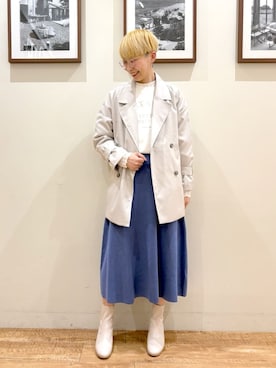 「アイテム（トレンチコート、グレー系）」を使った、Ayumiさん（レディース・168cm）の冬コーディネート