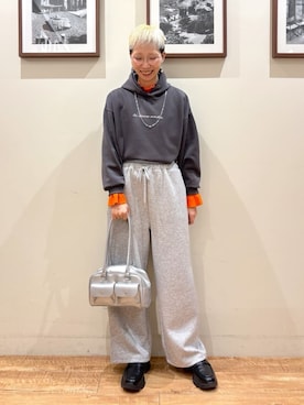 「SHOO・LA・RUE（シューラルー）の【洗濯機可/S-LL】ほどよいゆとりの もちっとやわらかリブニット（ニット/セーター、オレンジ系）」を使った、Ayumiさん（レディース・168cm）の冬コーディネート