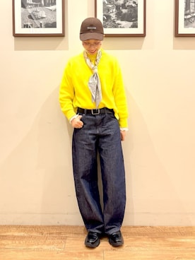 「SHOO・LA・RUE（シューラルー）の【洗濯機可/S-LL】厚すぎない　ゆったりシンプルもちもちニット（ニット/セーター、イエロー系）」を使った、Ayumiさん（レディース・168cm）の冬コーディネート