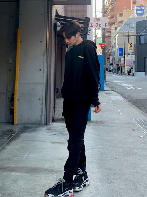 翔太｜BALENCIAGAのスニーカーを使ったコーディネート - WEAR