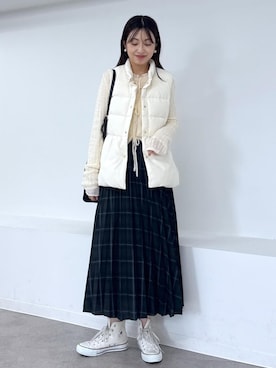 「アイテム（ダウンベスト）」を使った、nozomiさん（レディース・162cm）の秋コーディネート