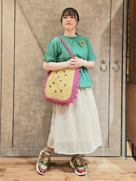 「Jocomomola（ホコモモラ）のアイテム（アクセサリー）」を使った、Jocomomolaさん（レディース・158cm）の夏コーディネート