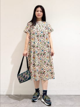 「Jocomomola（ホコモモラ）のアイテム（シューズ）」を使った、Jocomomolaさん（レディース・159cm）の夏コーディネート
