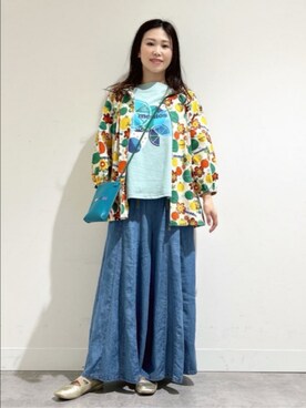 「Jocomomola（ホコモモラ）のアイテム（パンツ）」を使った、Jocomomolaさん（レディース・160cm）の春コーディネート