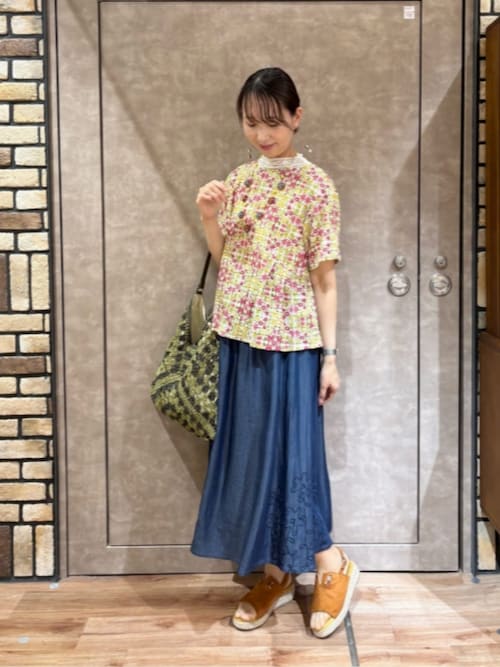 セール】【日本製】Rosa flamenco フラワープリントタック
