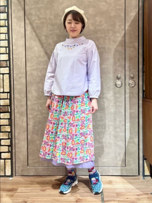 セール】Fruto フラワー刺繍ロールカラーブラウス（シャツ
