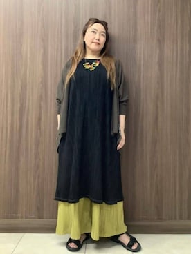 「Jocomomola（ホコモモラ）のアイテム（アクセサリー）」を使った、Jocomomolaさん（レディース・160cm）の夏コーディネート