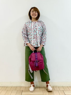「Jocomomola（ホコモモラ）のアイテム（パンツ）」を使った、Jocomomolaさん（レディース・167cm）の春コーディネート