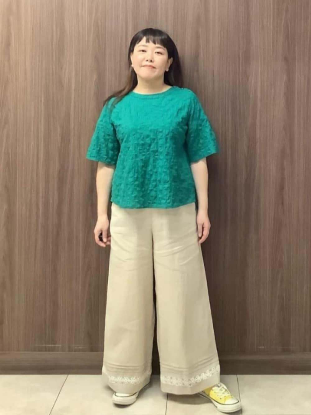 「夏コーデ」｜「Jocomomolaのランダムドットリップルブラウス（シャツ/ブラウス、グリーン系）」を使った、Jocomomolaさん（レディース・153cm）の夏コーディネートの1枚目の写真