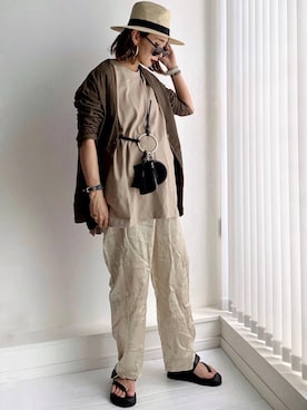 「OMNES Another Edition（オムネス アナザーエディション）のアイテム」を使った、𝓅𝑜𝒸𝑜さん（レディース・156cm）の夏コーディネート
