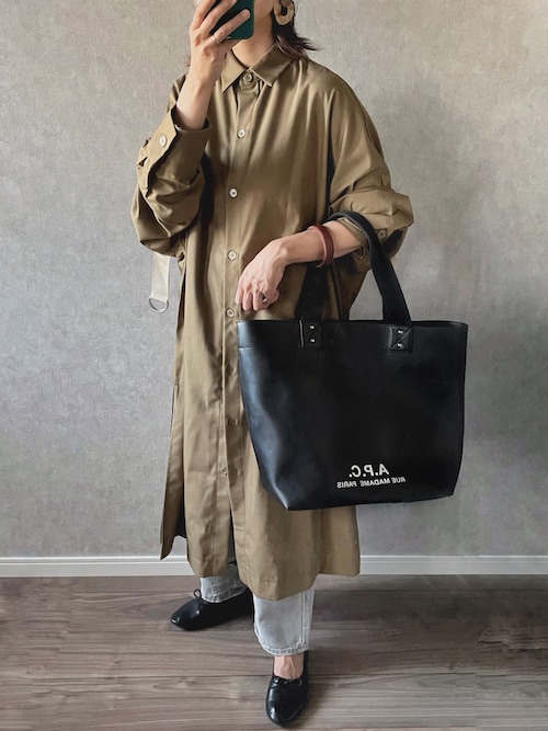 入手困難！定価¥49500 A.P.C CABAS EDDY 20P トート - バッグ
