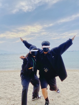 「black」｜💩多啤🍐😋さん（レディース・160cm）の冬コーディネート