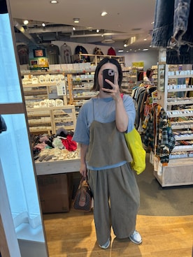 「アイテム（つなぎ/オールインワン）」を使った、Aya...さん（レディース・160cm）の秋コーディネート