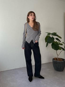 「CAPRICIEUX LE'MAGE（カプリシューレマージュ）の【新色/ライトベージュ・グレー】クロスVネックニット（ニット/セーター、グレー系）」を使った、ｙｕｚｕｋｉさん（レディース・163cm）の冬コーディネート