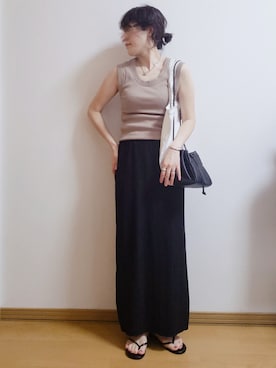 「feepur（フェピュール）のアイテム（スカート）」を使った、ₛₑₜₜₛさん（レディース・161cm）の春コーディネート